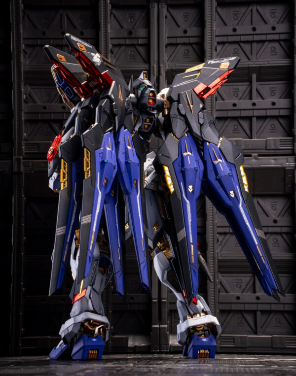 Strike Freedom Gundam MGEX 1/100 - Custom Painted Finished - 图片 6