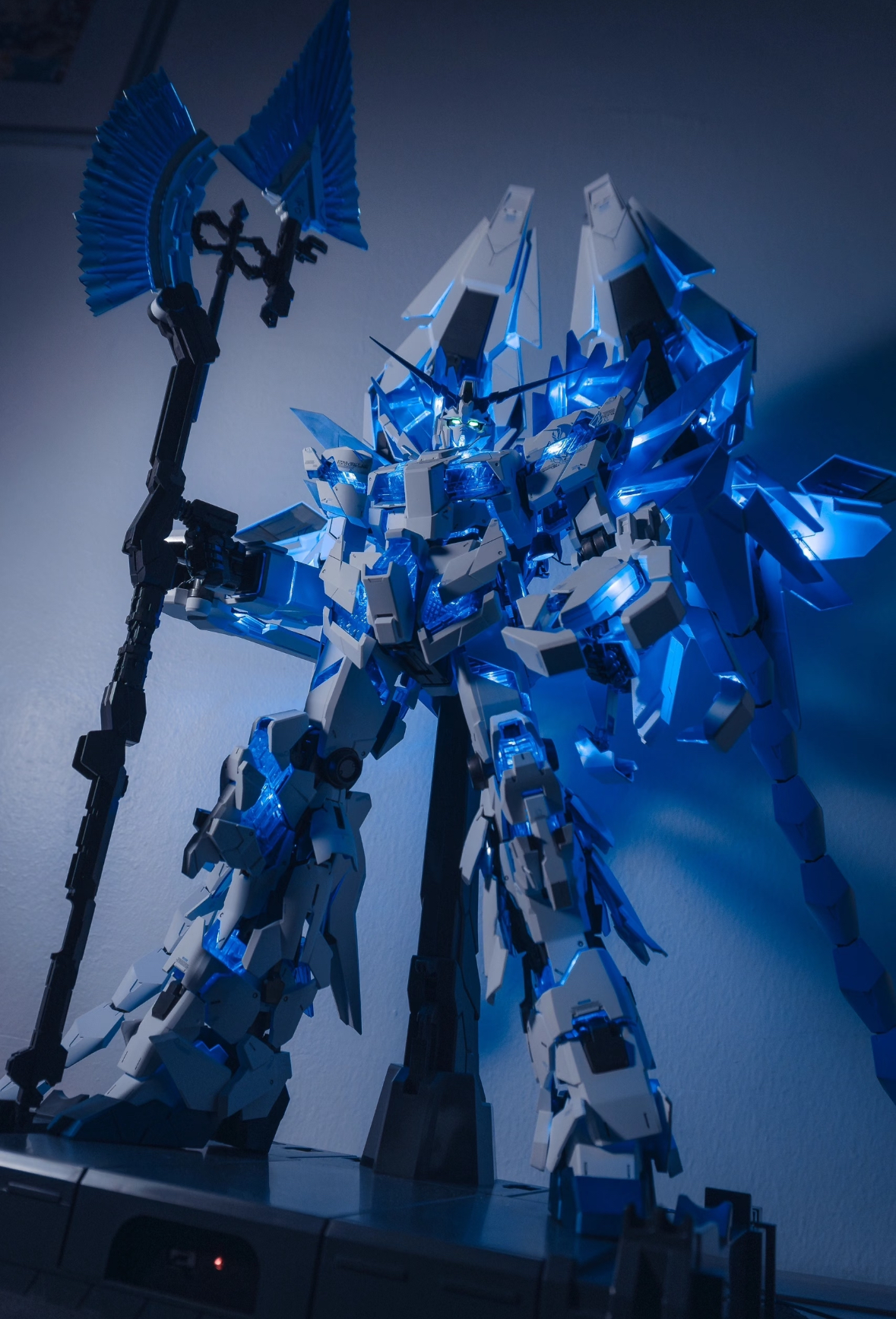 Gundam PG Perfect Unicorn - LED-Equipped Handmade Model - 图片 4
