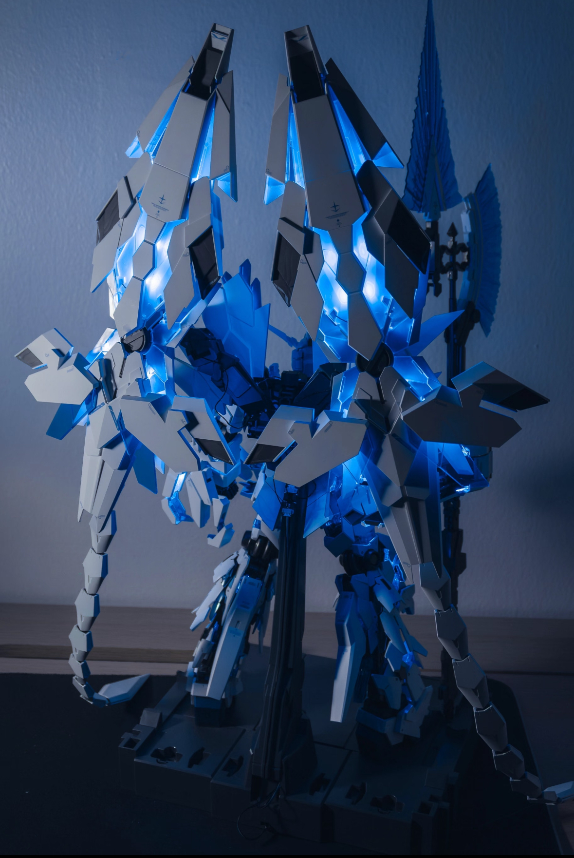Gundam PG Perfect Unicorn - LED-Equipped Handmade Model - 图片 6