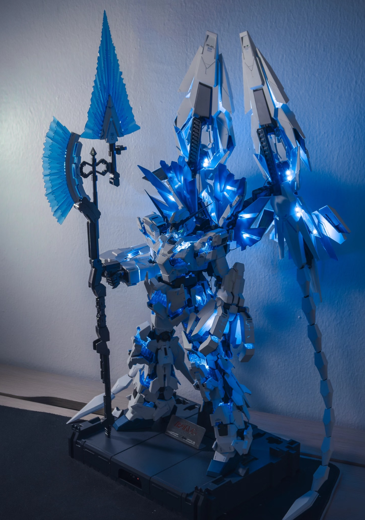 Gundam PG Perfect Unicorn - LED-Equipped Handmade Model - 图片 2